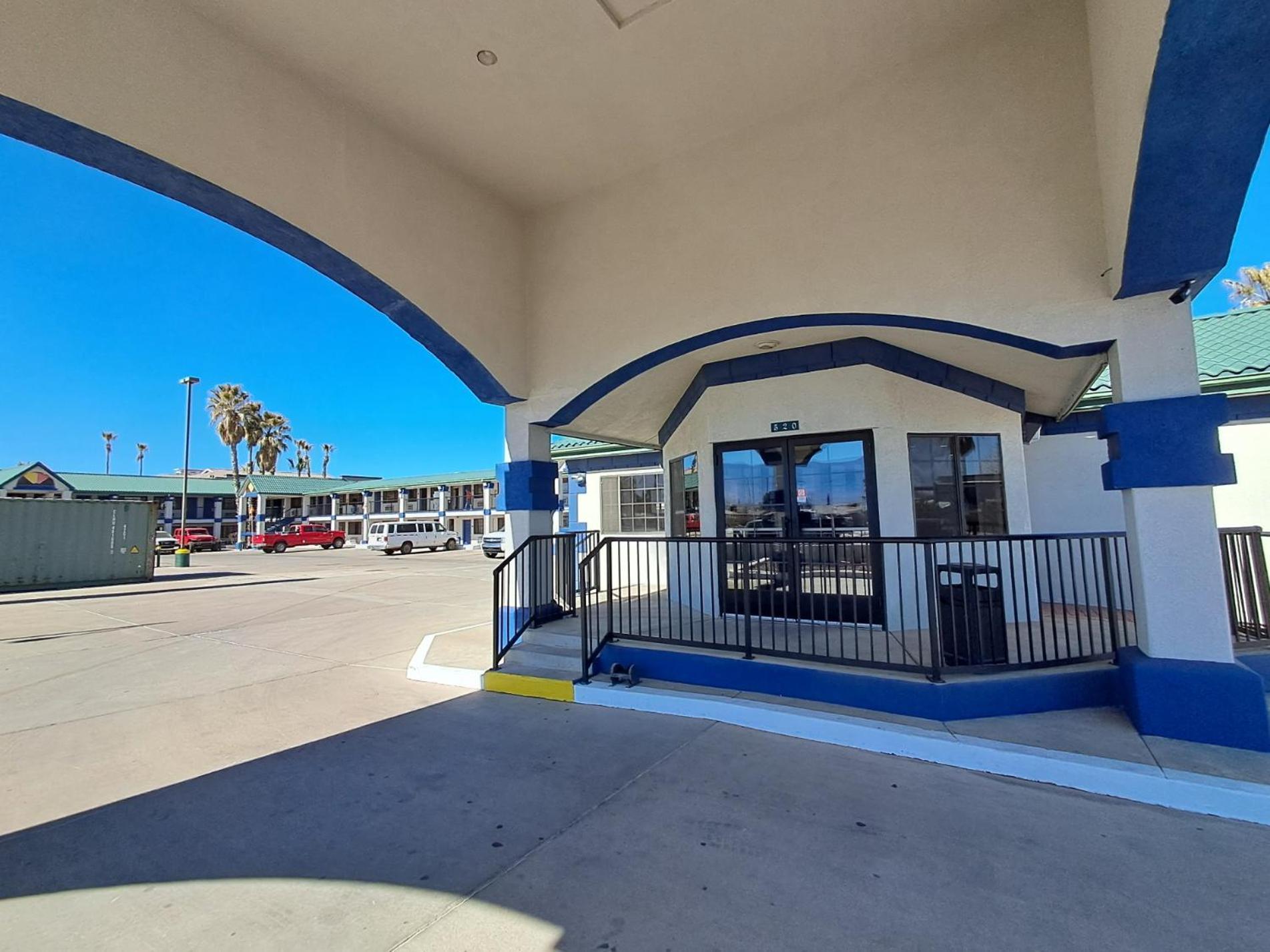 Days Inn By Wyndham Safford, Az Екстериор снимка